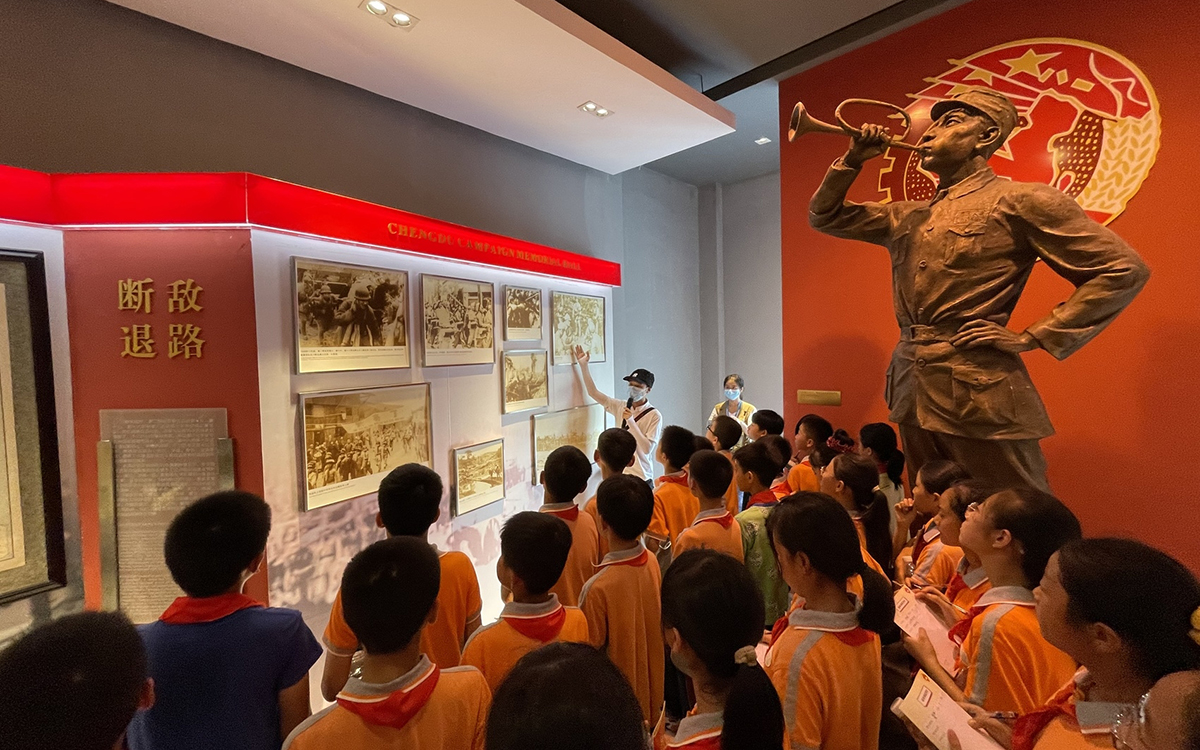 傳統(tǒng)紅色教育 傳統(tǒng)紅色教育